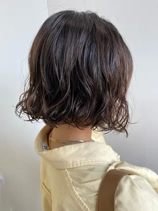 ミディアム パーマ ヒラノホナミ 🫧透ける艶髪🫧のヘアスタイル