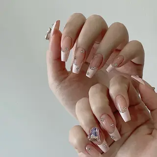 ネイル Mi miaのマツエク・マツパデザイン