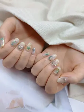 ネイル Mira Nail Studioのネイルデザイン