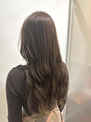 ロング つじ みさきのヘアスタイル