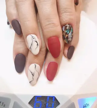 ネイル エムズ エムズのマツエク・マツパデザイン