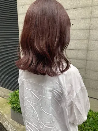 ミディアム ✨色持ちの良い艶 カラー✨蟹江真世のヘアスタイル