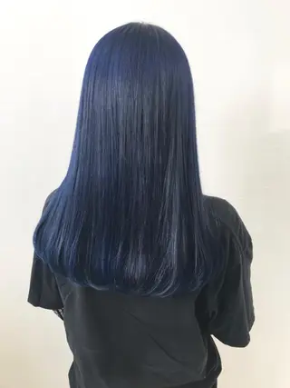 ロング カラー オリーブ/アッシュ やわらか透明感カラーのヘアスタイル