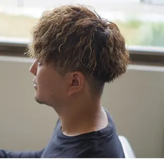 カラー パーマ メンズ 中島 剛のヘアスタイル