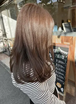 ロング カラー レイヤーカット🌈 透明感カラー🌷ユリのヘアスタイル