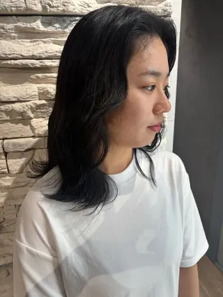 ミディアム Maki /透明感カラーのヘアスタイル