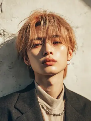 ショート カラー メンズ 朝田 拓実のヘアスタイル