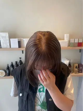 ミディアム アイナ ROCCOのヘアスタイル