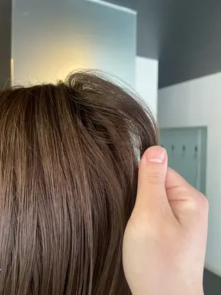 ロング カラー ハイトーン/レイヤー 似合わせ・ユキノのヘアスタイル