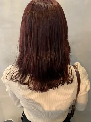 ミディアム カラー botan KOZUEのヘアスタイル