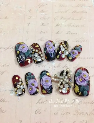 ネイル Ra: Nail   라: 네일のネイルデザイン