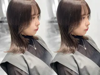 ミディアム erina🍑新宿/ 艶カラー/レイヤーのヘアスタイル