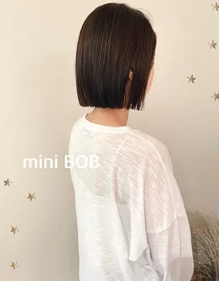 ショート カラー 市川 千夏のヘアスタイル