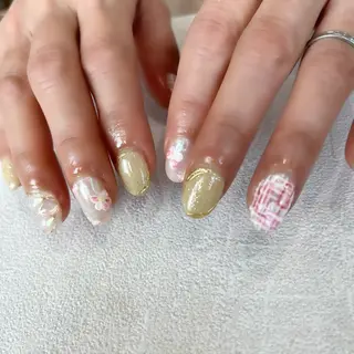 ネイル 阿部 ほのかのネイルデザイン