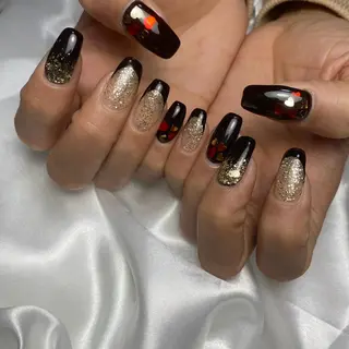 ネイル 岩田 麻里奈のネイルデザイン