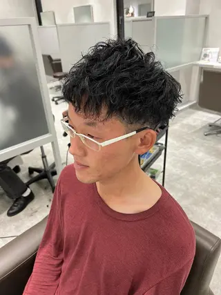 ショート メンズ 関西センターパート メンズモデル募集のヘアスタイル