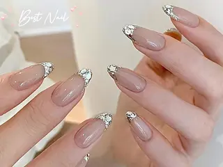 ネイル 前田 芽のネイルデザイン