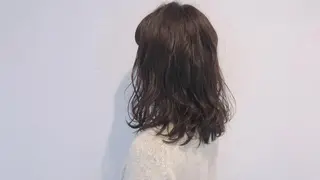 ミディアム カラー 伊藤 さやかのヘアスタイル