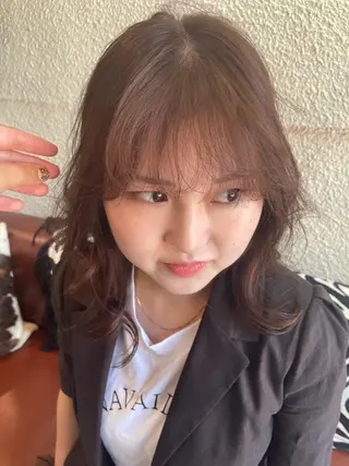 セミロング viviAiles所属・miyabu momokaのマツエク・マツパデザイン