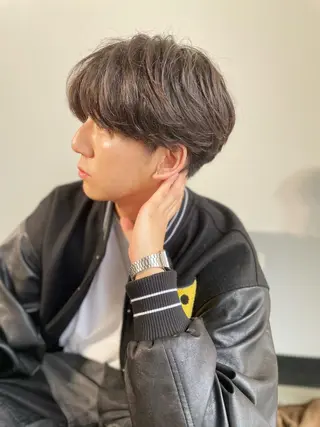 パーマ メンズ 顔まわり/W カラー/リョウのヘアスタイル