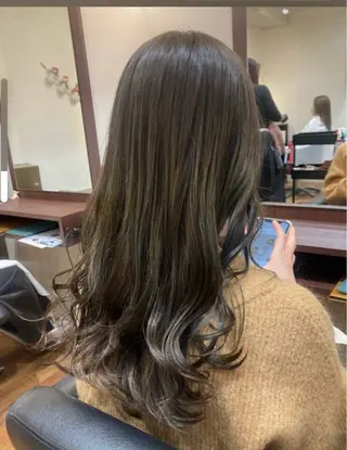 ロング MOLLA ✂️辻桃加のヘアスタイル