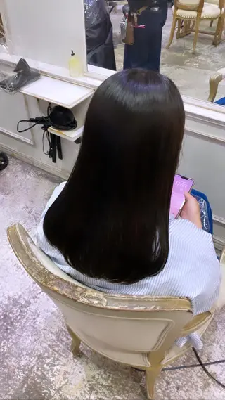 セミロング 美髪矯正 透明感 カラー⭐️ユウキのヘアスタイル