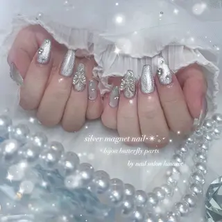 ネイル Lunasis/ Kiraraのネイルデザイン