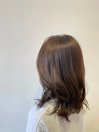 ミディアム わかばやし ゆうこのヘアスタイル