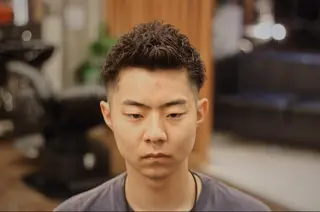 ショート パーマ メンズ 前田賢生 ご新規様はNGのヘアスタイル