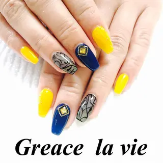 ロング カラー パーマ ヘアアレンジ キッズ ネイル マツエク・マツパ Greace  la vieのネイルデザイン