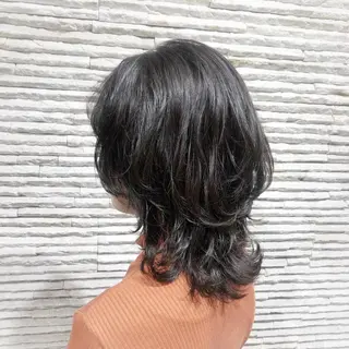 ミディアム 嶋田 ゆきのヘアスタイル