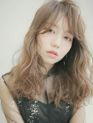 ロング カラー ✂️✂️徳　田✂️ ✂️のヘアスタイル