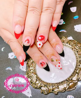 ネイル CROWN プライベートサロンのネイルデザイン