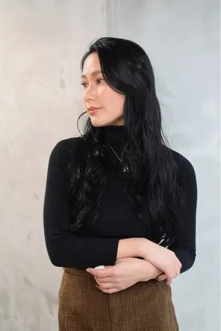 ロング クスノキ ヤスタカのヘアスタイル