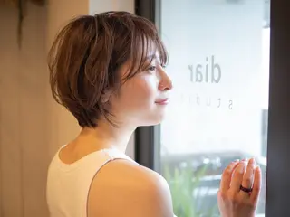 ショート カラー カンノ シュンのヘアスタイル