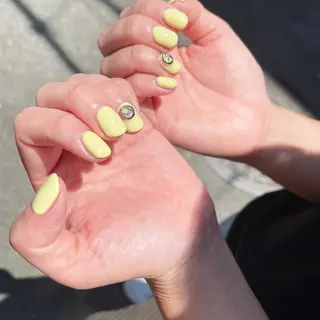 ネイル 吉村 優子のネイルデザイン