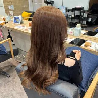 カラー 艶感カラー/オリーブ アレンジ：♡のヘアスタイル