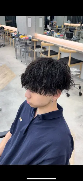 ショート カラー パーマ メンズ 栄💗レイヤーカット |パーマ|haruのヘアスタイル