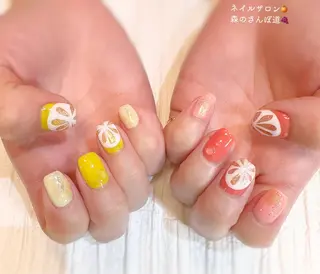 ネイル ショートネイル 森のさんぽ道のネイルデザイン