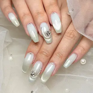 ネイル FLORANZ 🫧AIRI🫧のネイルデザイン
