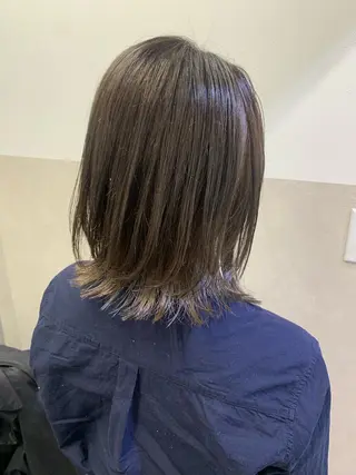 ミディアム カラー Libre 西野圭一のヘアスタイル