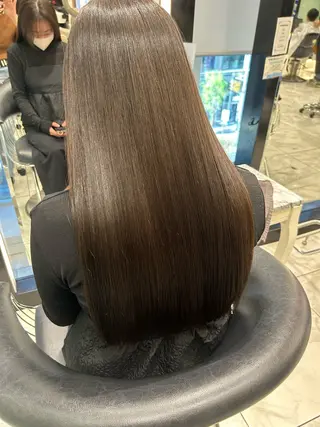 ロング カラー パーマ 韓国っぽ透け感カラー マンツーマン🫧なおのヘアスタイル