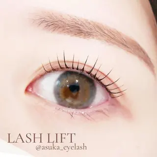 マツエク・マツパ asuka 𖥸 アイブロウ🦊🤎の眉毛・アイブロウイメージ