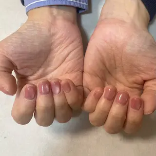 ネイル y u m e / 学芸大学のネイルデザイン