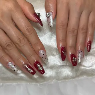 ネイル Roy心斎橋 ISHIKAWAのネイルデザイン