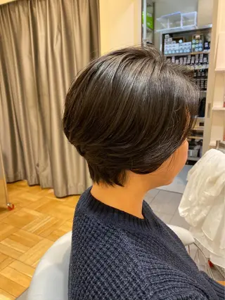 ショート 阪上 沙織のヘアスタイル