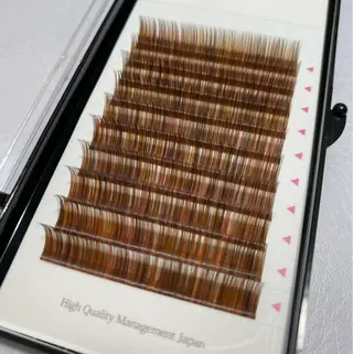 マツエク・マツパ Resort salon AQUA eyelash 南浦和店所属・AQUA eyelash南浦和のマツエク・マツパデザイン