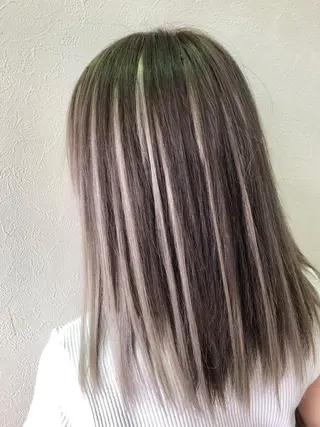カラー ダブルスキルエクステ /羽エクステ白石宇由のヘアスタイル