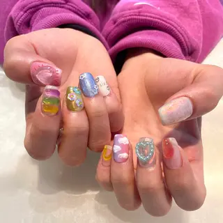 ネイル 新井 ひなののネイルデザイン