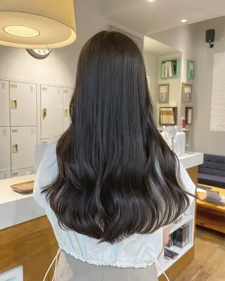 ロング カラー かわい りほのヘアスタイル
